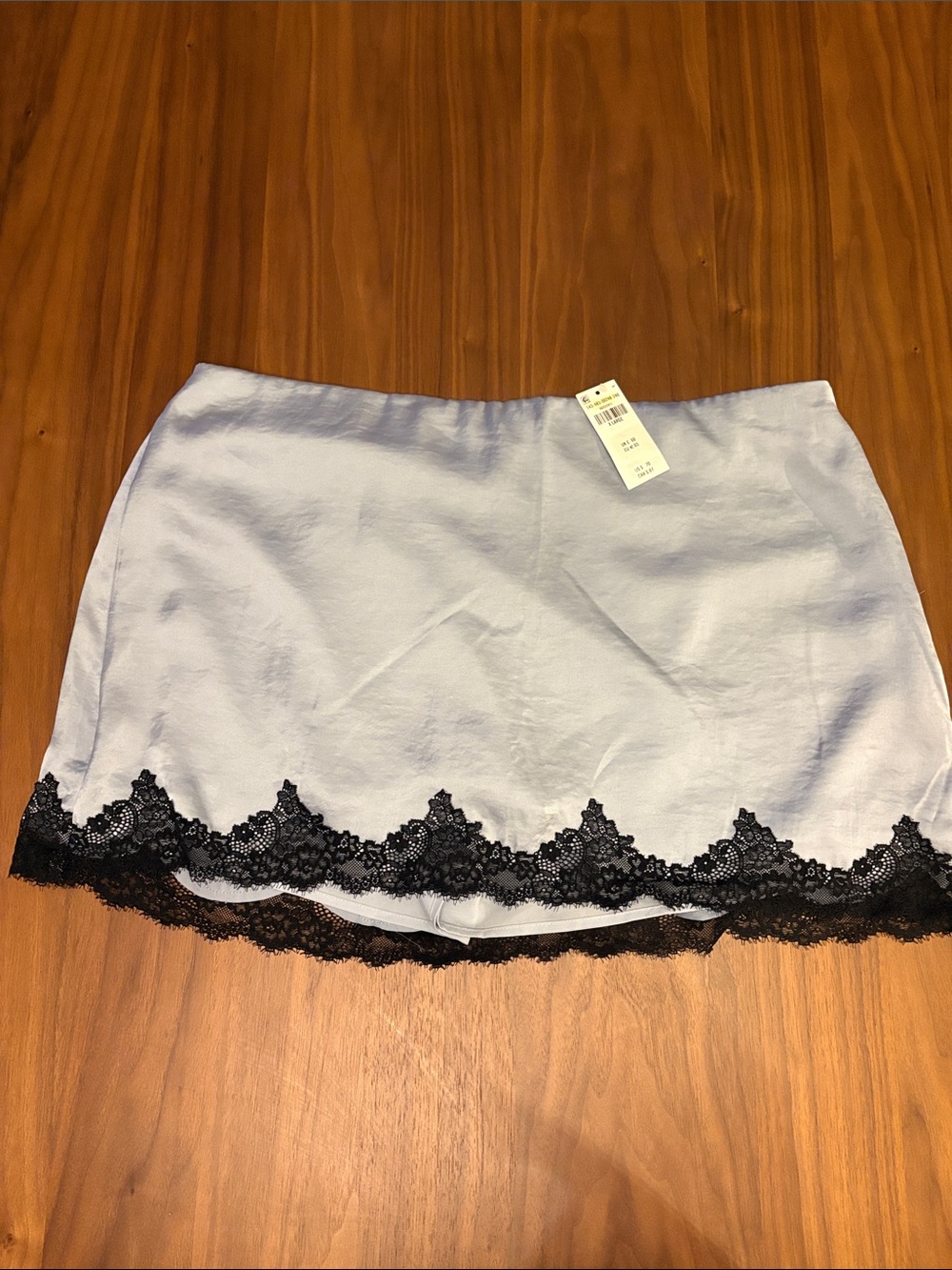 Abercrombie & Fitch High Rise Lace & Satin Mini Skort